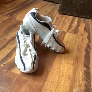 New Champion Size 6.5 white with navy accent leather lace up sneakers